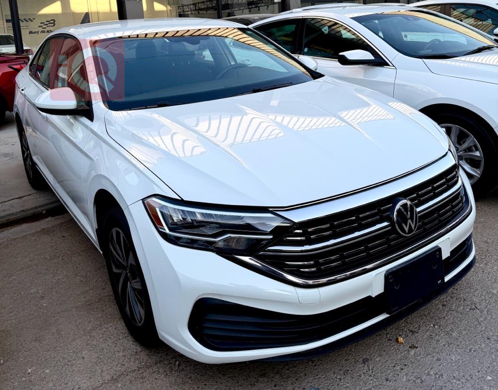 https://cdn.iqcars.ioimage_picker_1E29FD66-9E00-4396-B6DC-D600B0F2C0F7-2876-000002C02EEC098E_out.jpg
